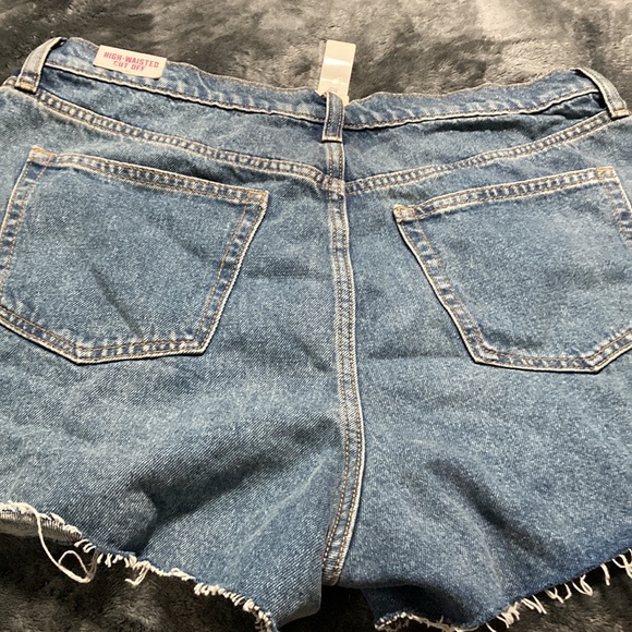 NWT VS PINK Jean shorts - Picture 3 of 11